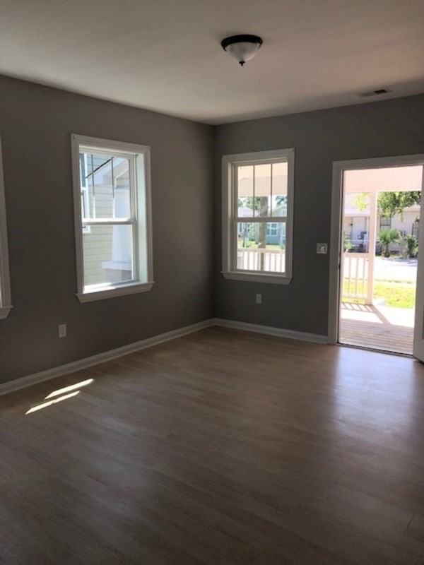 1814 Dayton St - Photo 5 of 8