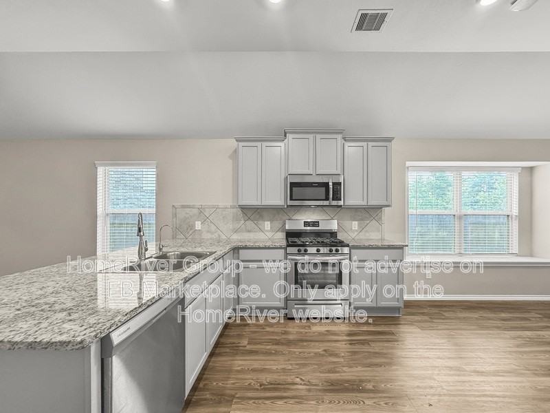 22505 Gran Sasso Dr - Photo 3 of 29