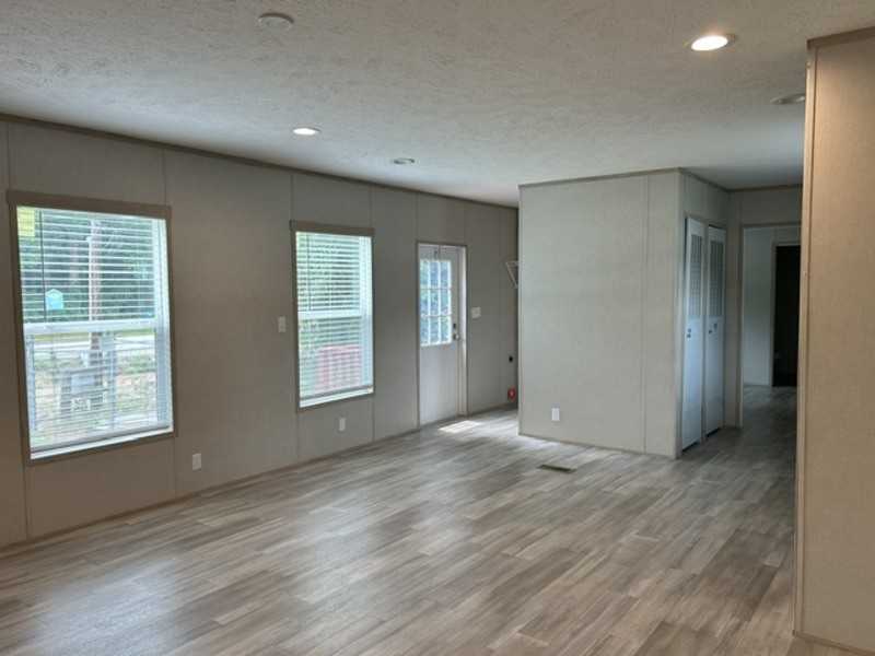 12002 Sc Hwy #86 - Photo 4 of 10