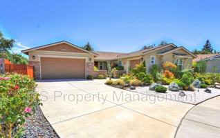 featured image of 4988 Amina Fair Way