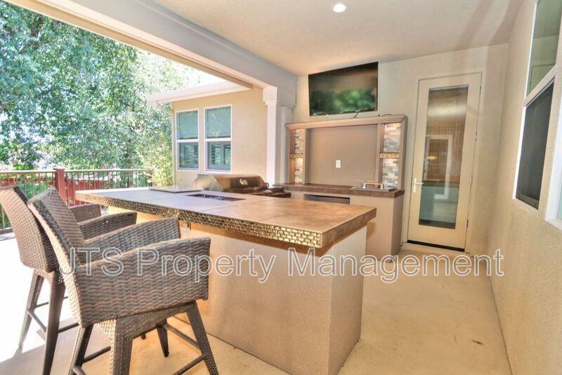 4988 Amina Fair Way - Photo 7 of 50