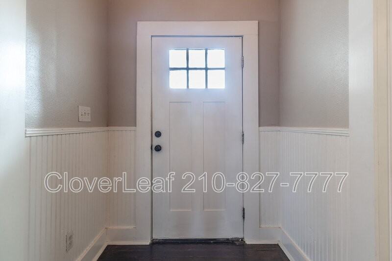 242 Furnish Ave - Photo 5 of 37