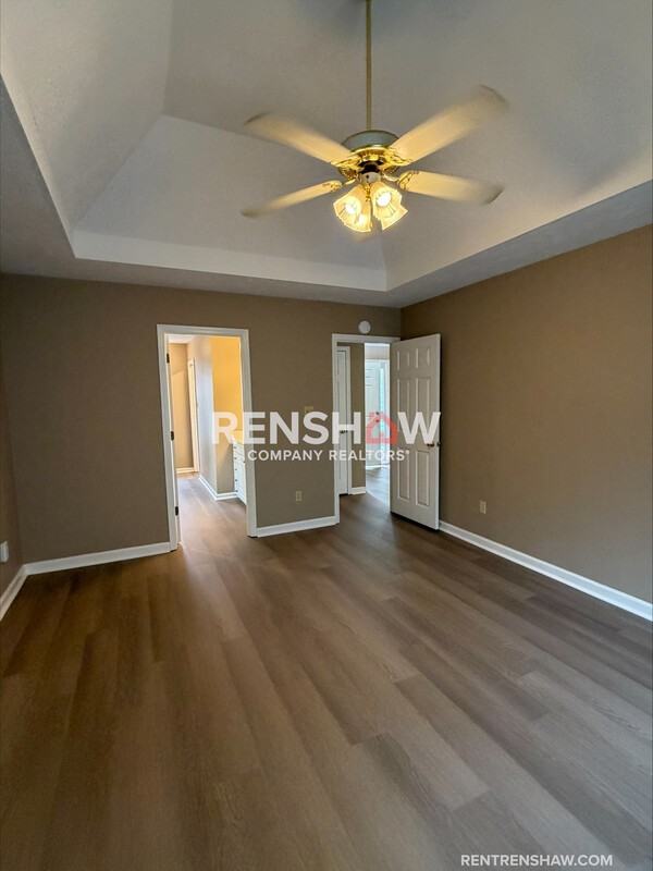194 Pennington Pl - Photo 3 of 29