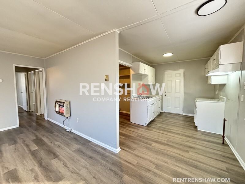 3240 Madewell St - Photo 5 of 19