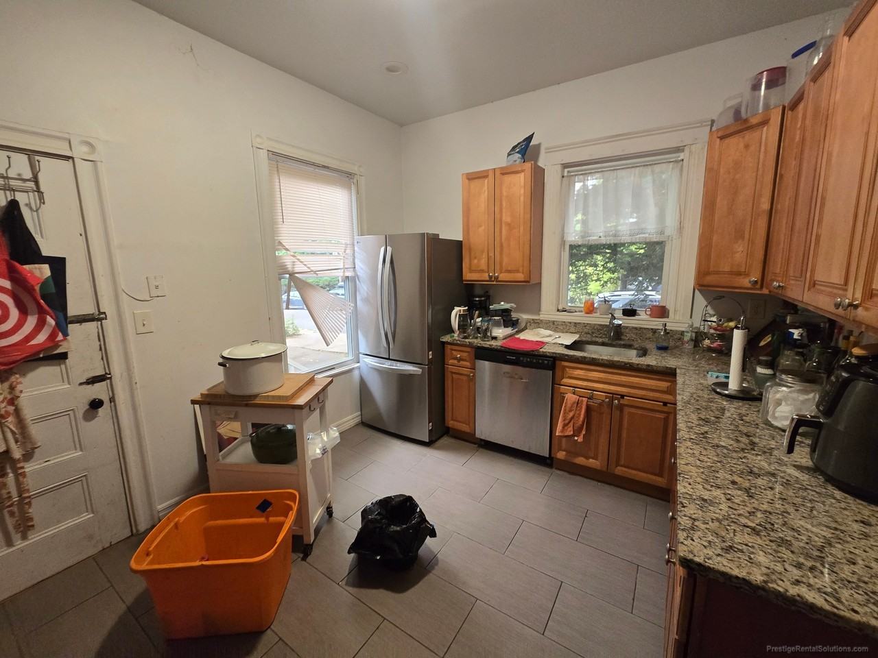 6 Eleanor St - Photo 5 of 16