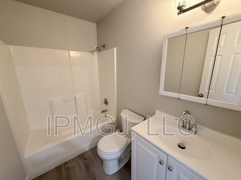 3 3246.5 Downey Ct - Photo 5 of 10