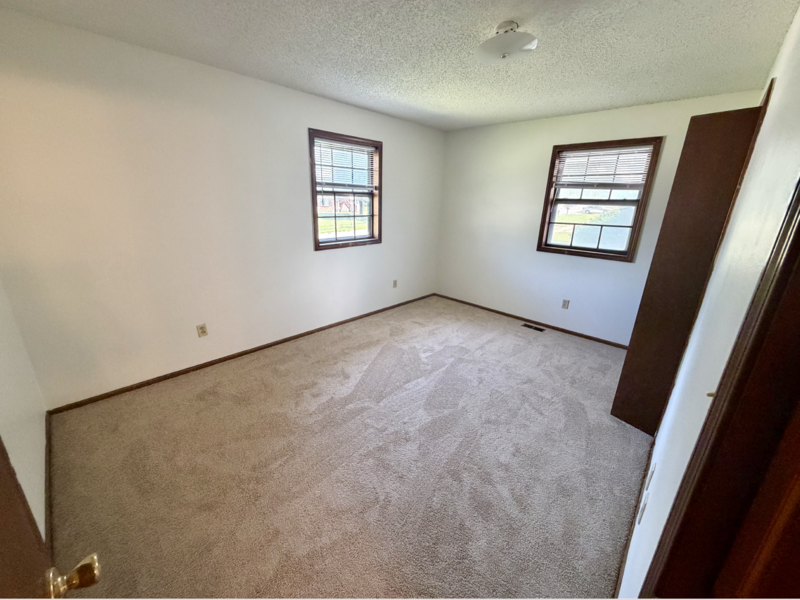 3427 Harvard Rd - Photo 5 of 14
