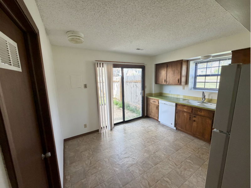 3427 Harvard Rd - Photo 2 of 14