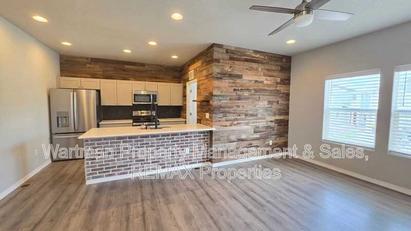 4175 Samaritan Loop - Photo 4 of 17