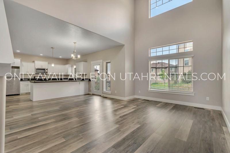 1638 E Aspen Loop - Photo 7 of 30