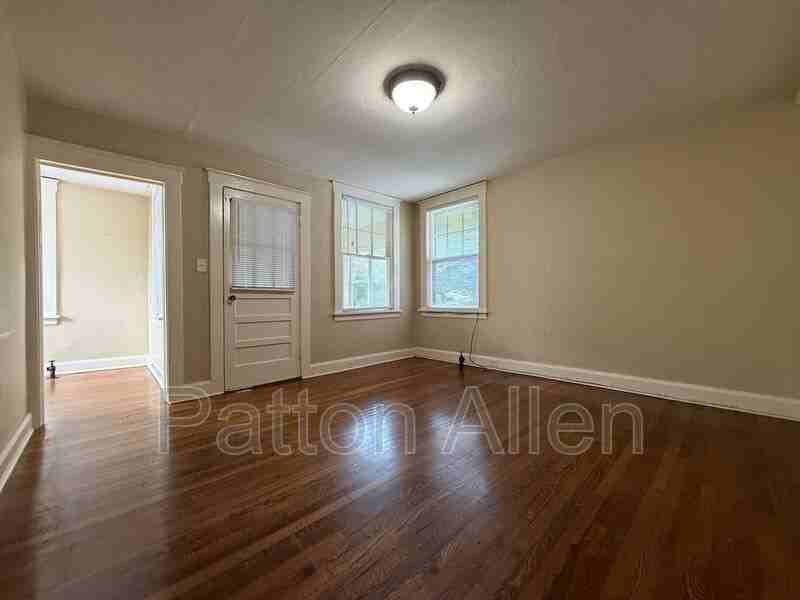 83 Edgemont Rd #4 - Photo 2 of 16