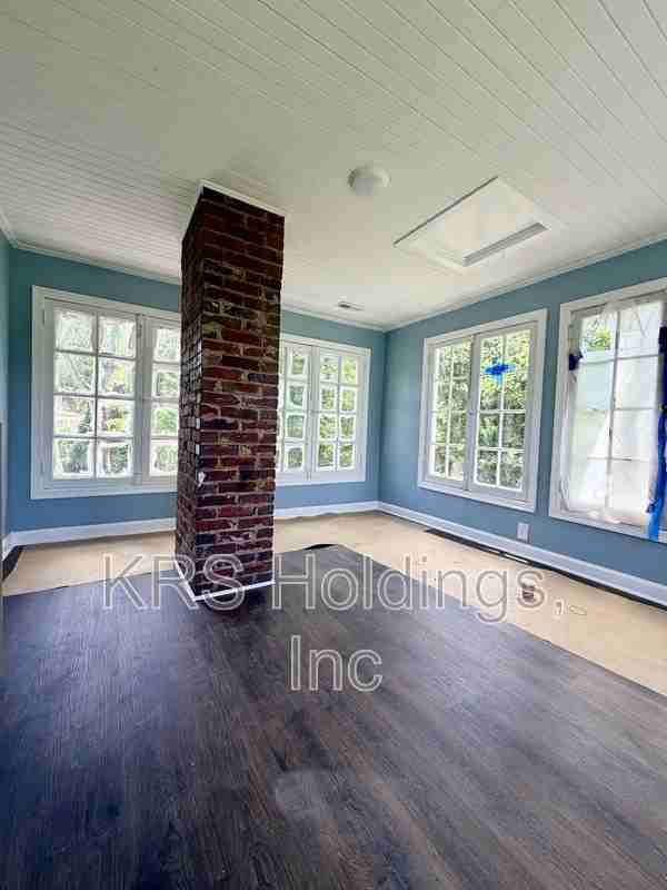 2370 Proffit Rd - Photo 3 of 8