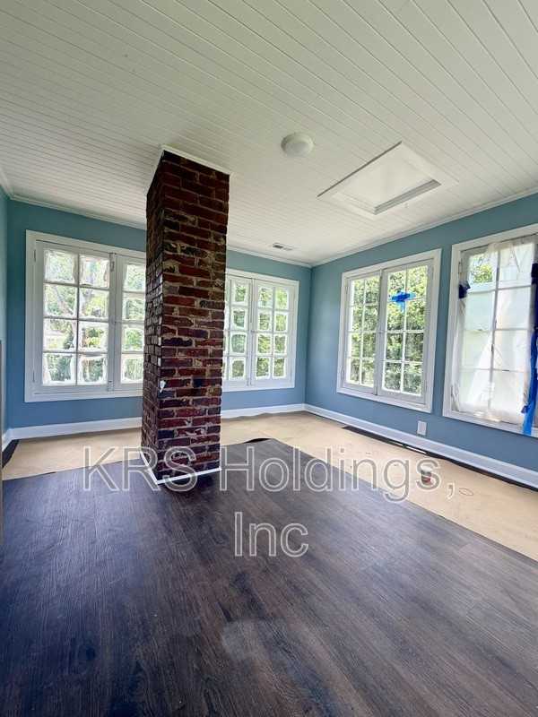 2370 Proffit Rd - Photo 4 of 8
