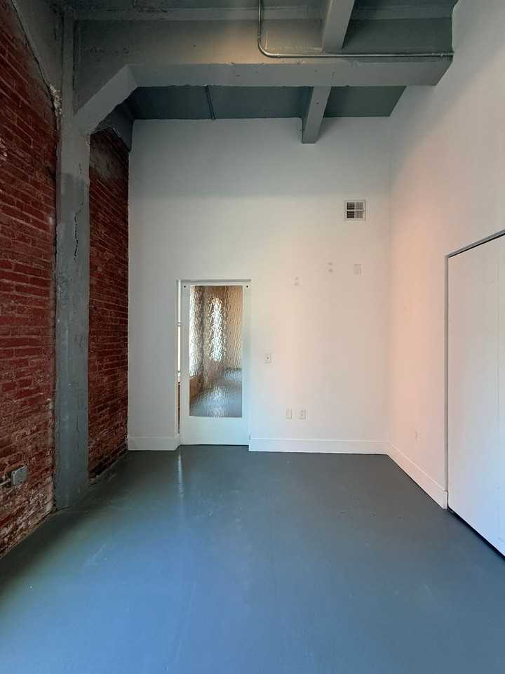 First Avenue Lofts - Photo 3 of 24