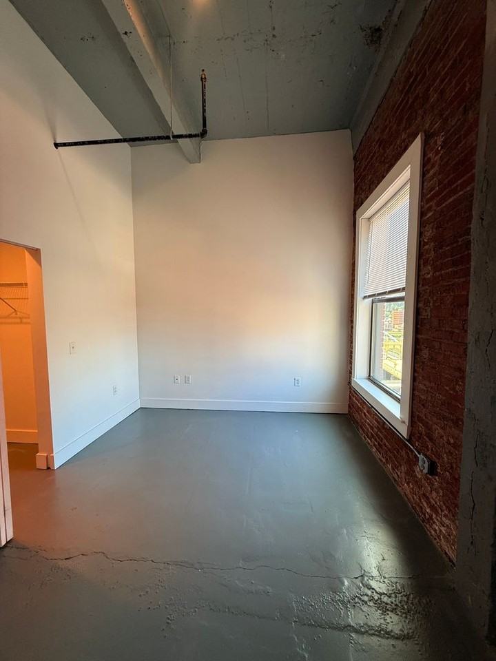 First Avenue Lofts - Photo 5 of 24