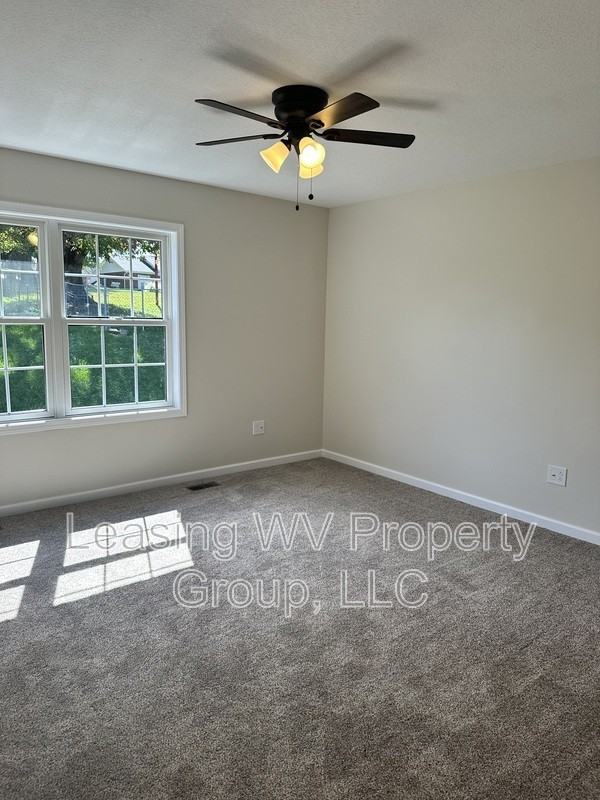 21 Bette Ln - Photo 5 of 8