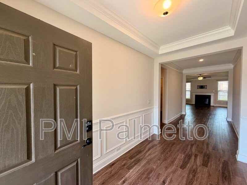 628 Colston Ln - Photo 4 of 31