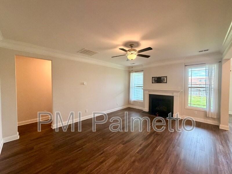 628 Colston Ln - Photo 5 of 31