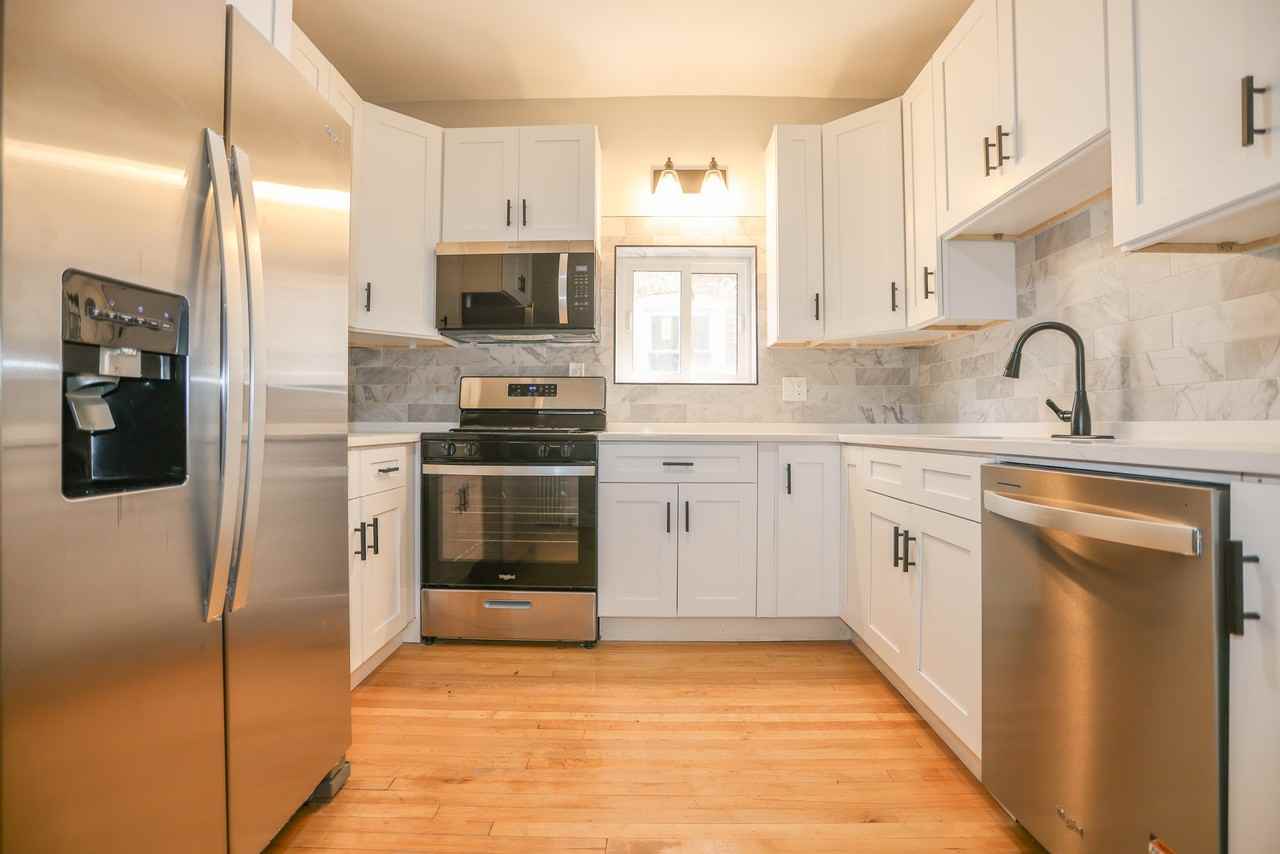 5338 W Montrose Ave #2 - Photo 2 of 19
