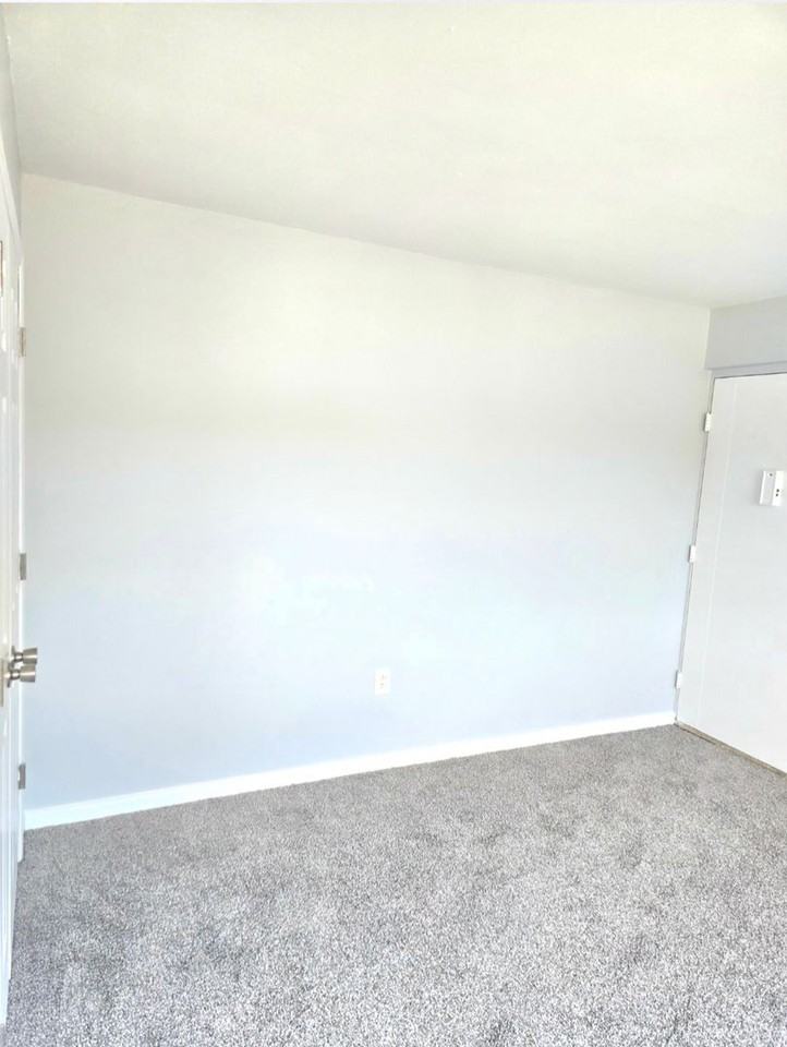 Charming 11 unit building featuring 1 - Photo 3 of 24