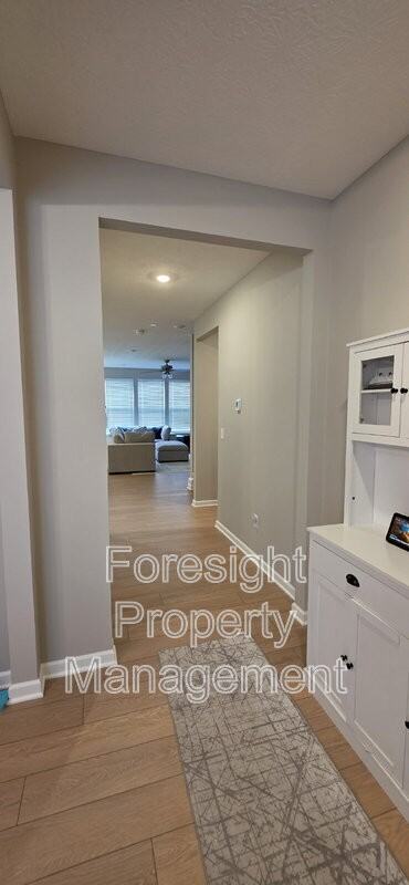 653 Mill Stone Dr - Photo 7 of 50