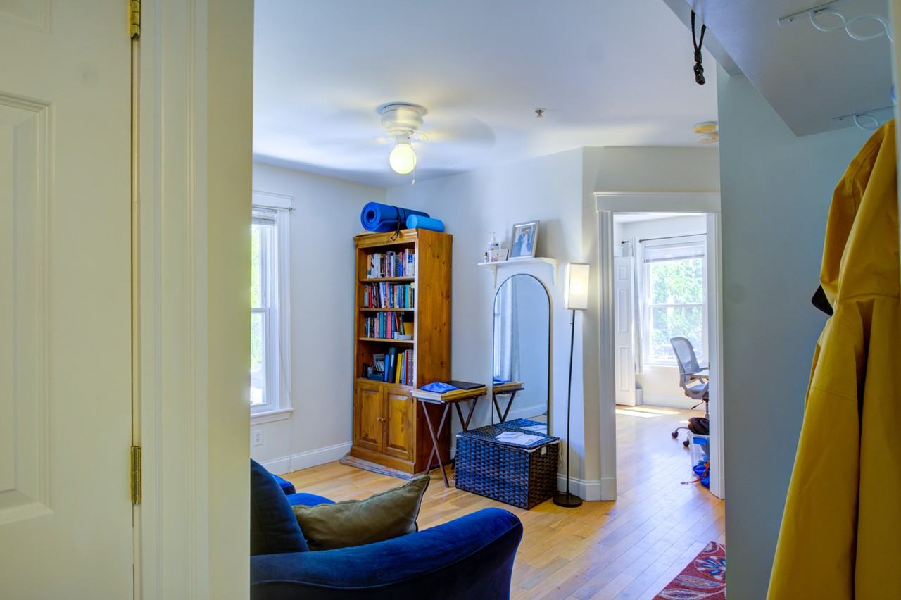231 Cardinal Medeiros Ave #2 - Photo 7 of 10