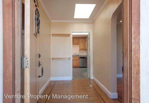 425 Wilton Ave - Photo 2 of 23