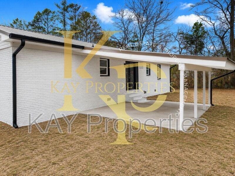 6010 Muscat Rd - Photo 2 of 9