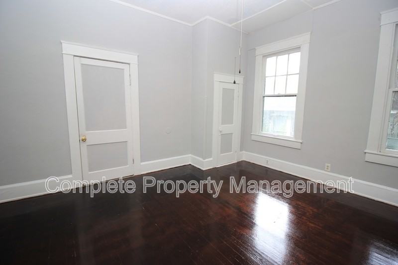 1822 Exeter Ave - Photo 6 of 8