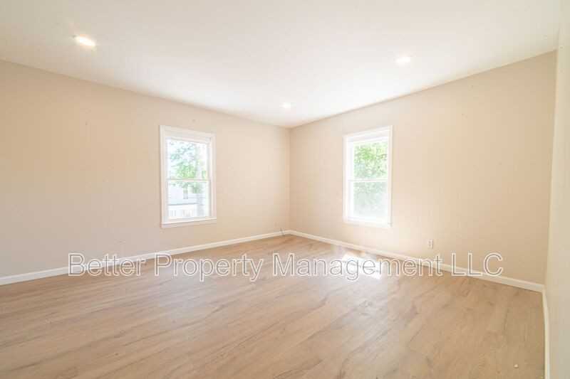 730 E Montrose St #2 - Photo 6 of 12
