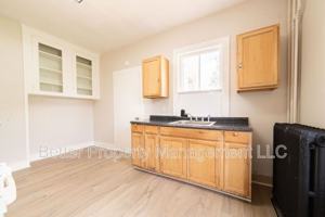 featured image of 414 W Park Ave #3