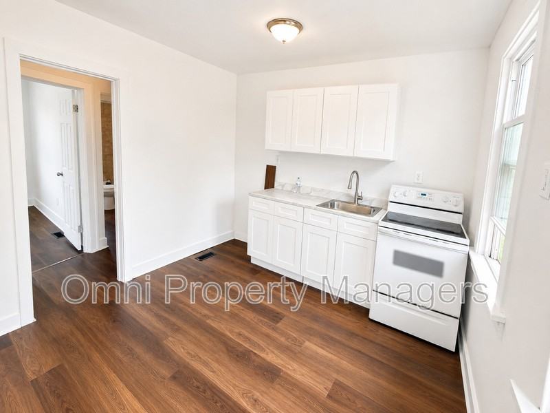 8353 Maxwell St #1 - Photo 5 of 21