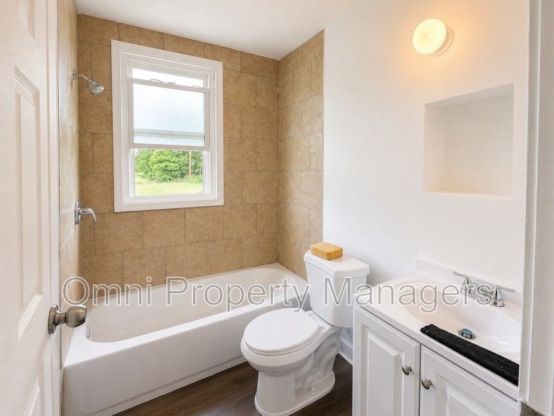 8353 Maxwell St #4 - Photo 3 of 21