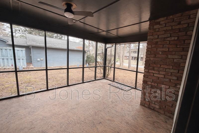 30 Fairfield Dr - Photo 4 of 16