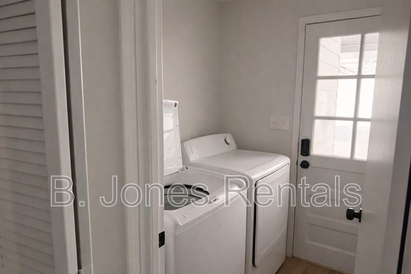 30 Fairfield Dr - Photo 7 of 16