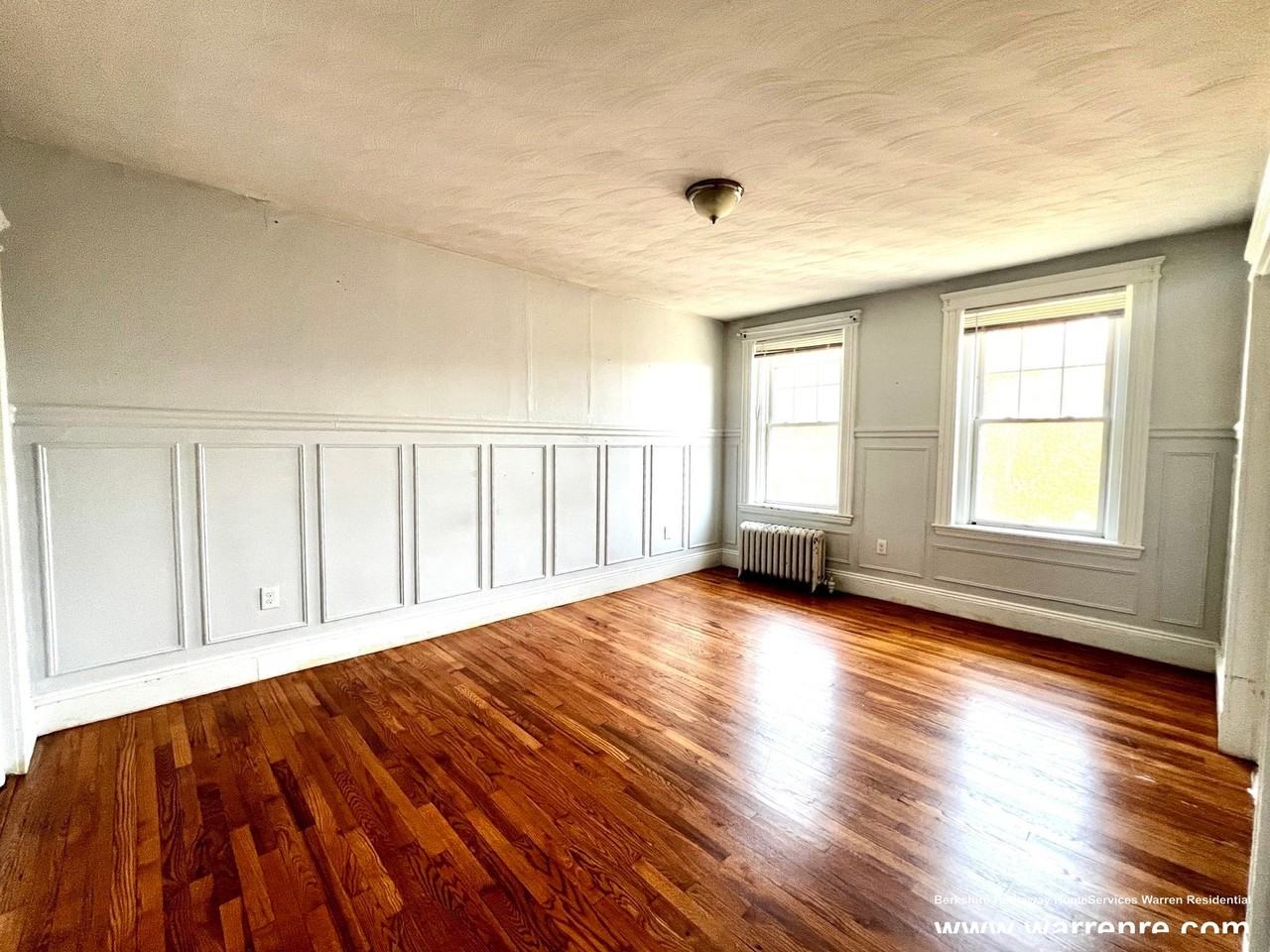 76 Babcock St #3 - Photo 5 of 23