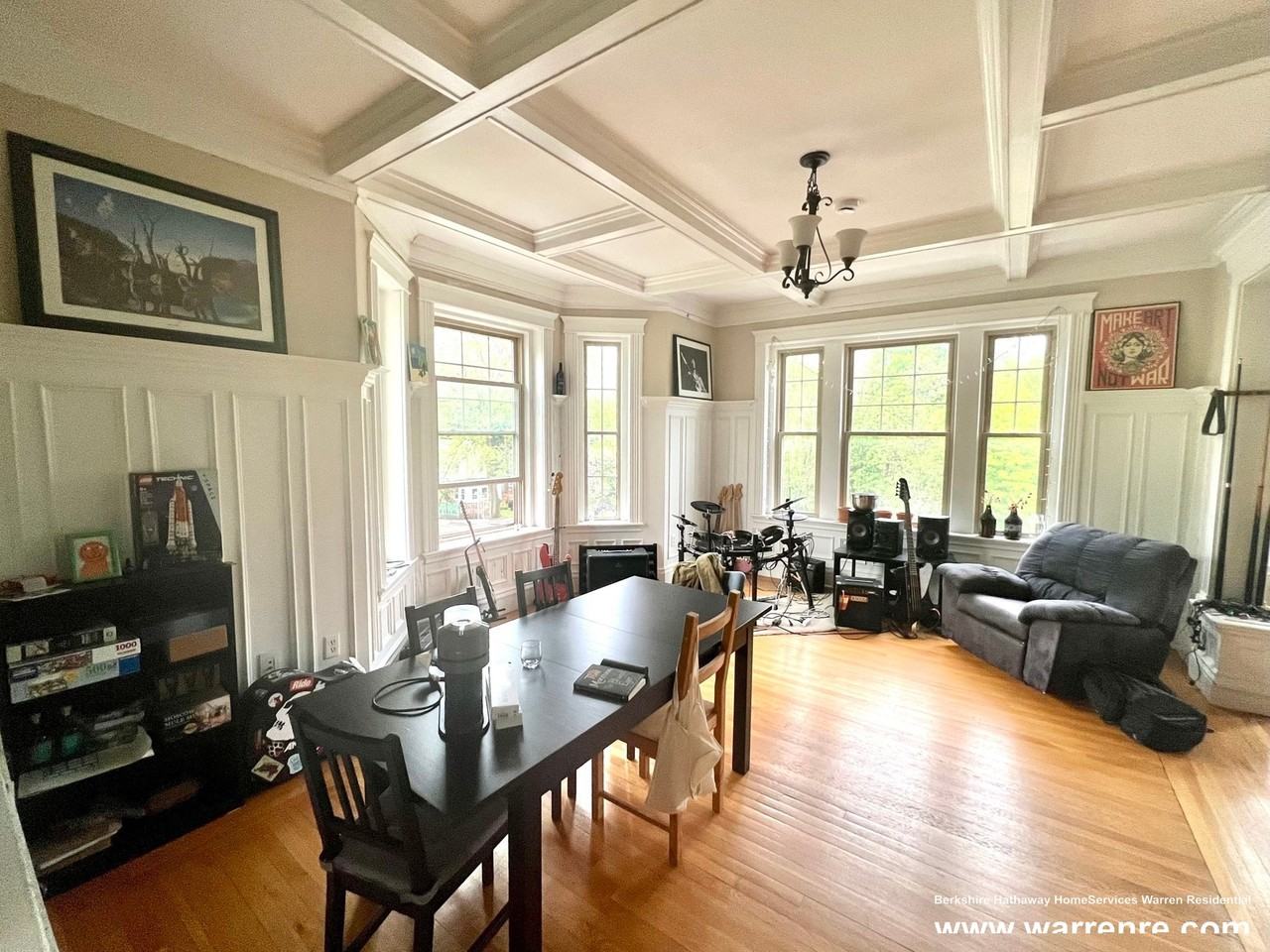 481 Boylston St #3 - Photo 6 of 13