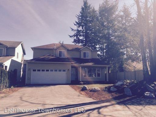 1916 Rose St NE - Photo 2 of 16