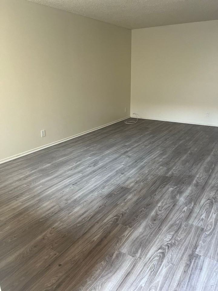 13921 YUKON LP - Photo 3 of 12