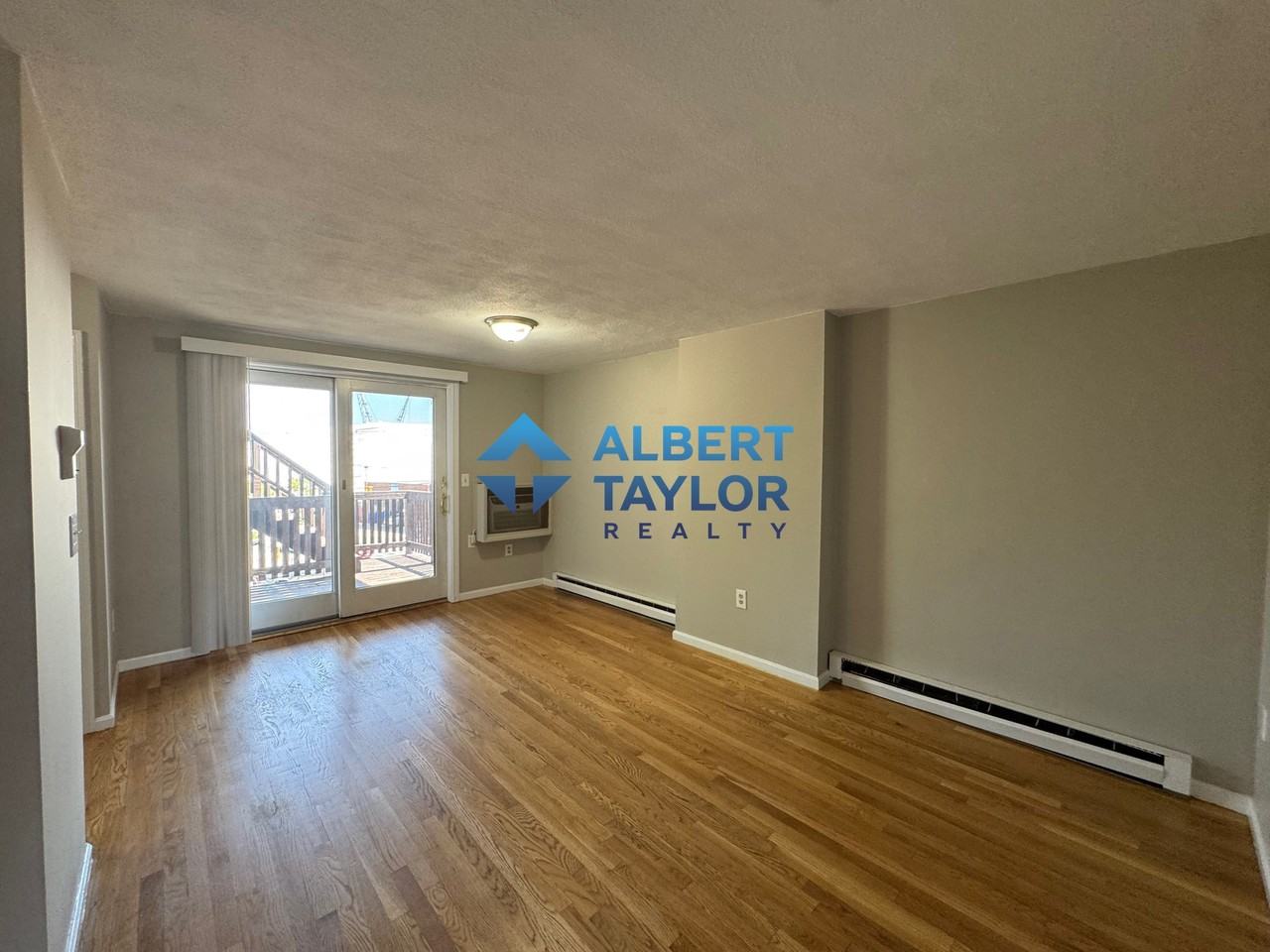27 Division St #2 - Photo 5 of 16