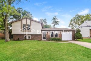 featured image of 7732 Ravenswood Dr