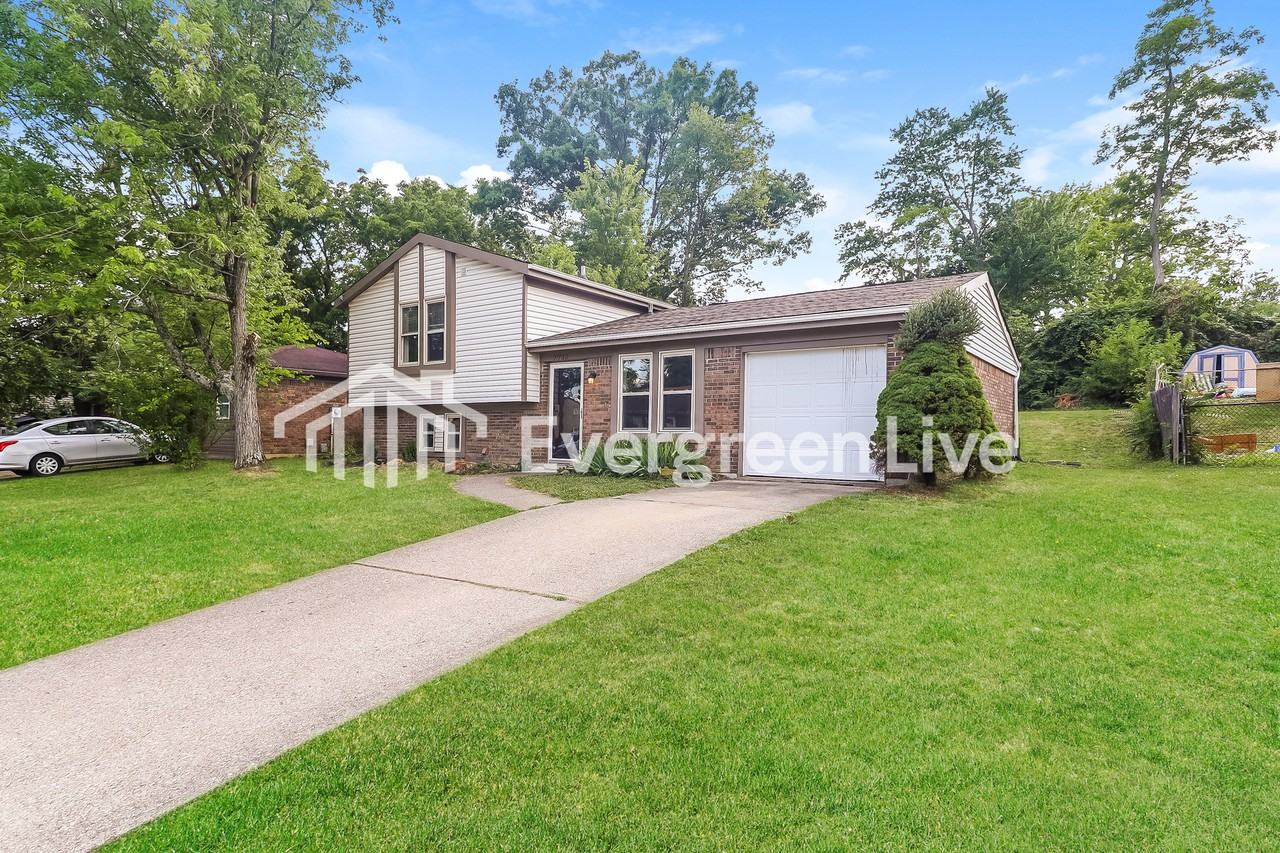 7732 Ravenswood Dr - Photo 2 of 15
