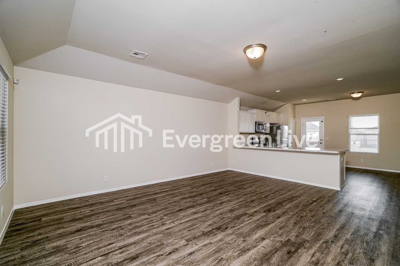 14227 N 74th East Ave - Photo 3 of 15