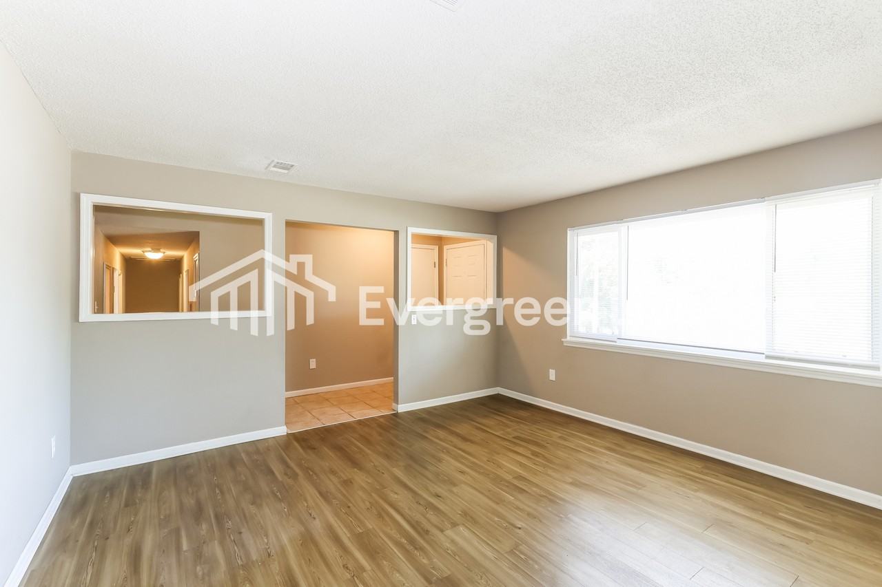 2664 Carrington Dr - Photo 7 of 15