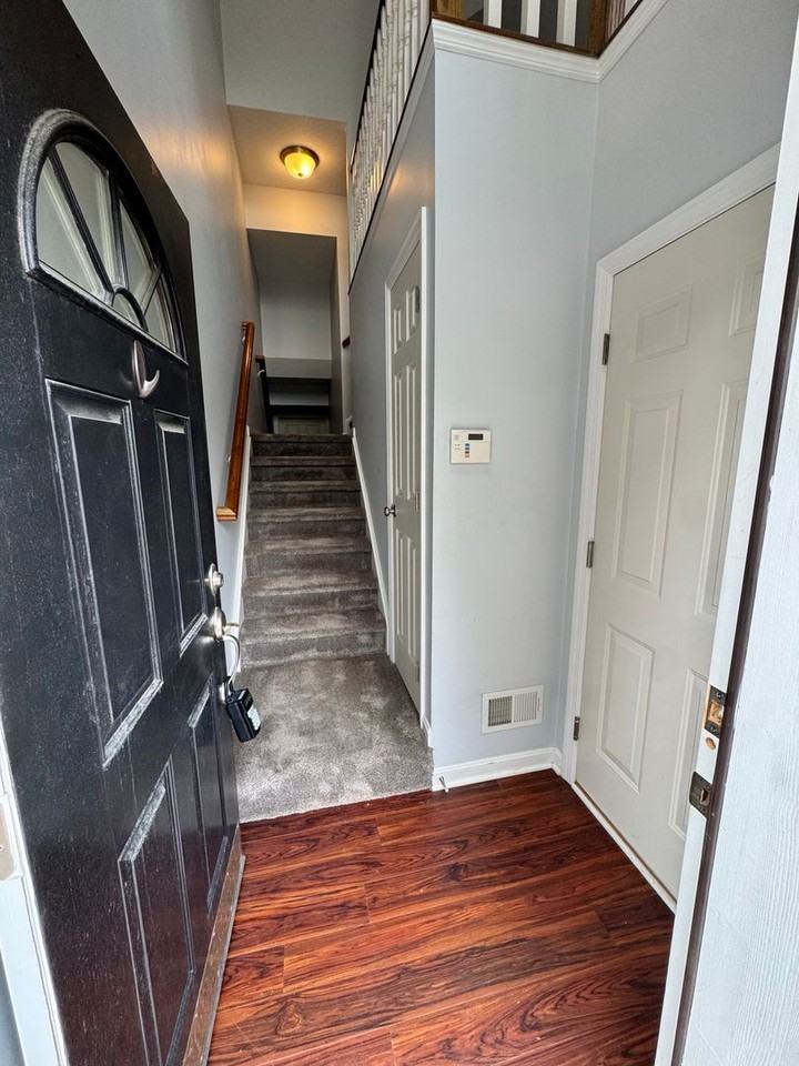 307 Marshall Heights Dr - Photo 4 of 50