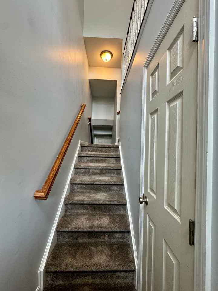 307 Marshall Heights Dr - Photo 5 of 50