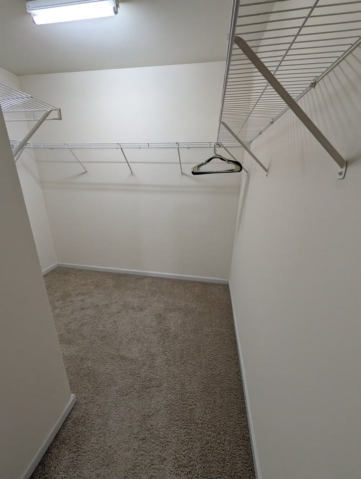 15569 Stronvar House Ln - Photo 7 of 17