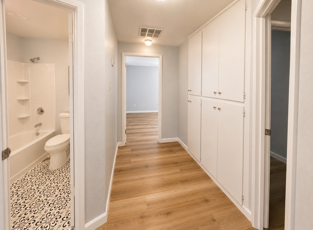 3127 Santa Cruz Way - Photo 4 of 7