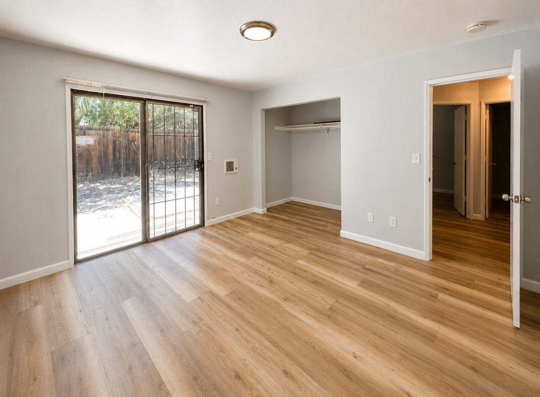 3127 Santa Cruz Way - Photo 6 of 7