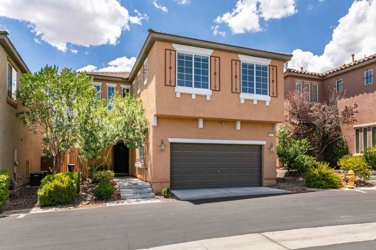 9341 Colorful Rainbow Ave - Photo 5 of 46